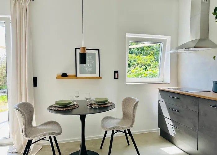 Modern Und Stilvoll Eingerichtetes Tiny House בית נופש *