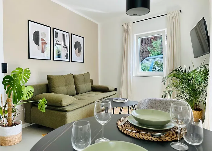 Modern Und Stilvoll Eingerichtetes Tiny House Stadtbergen